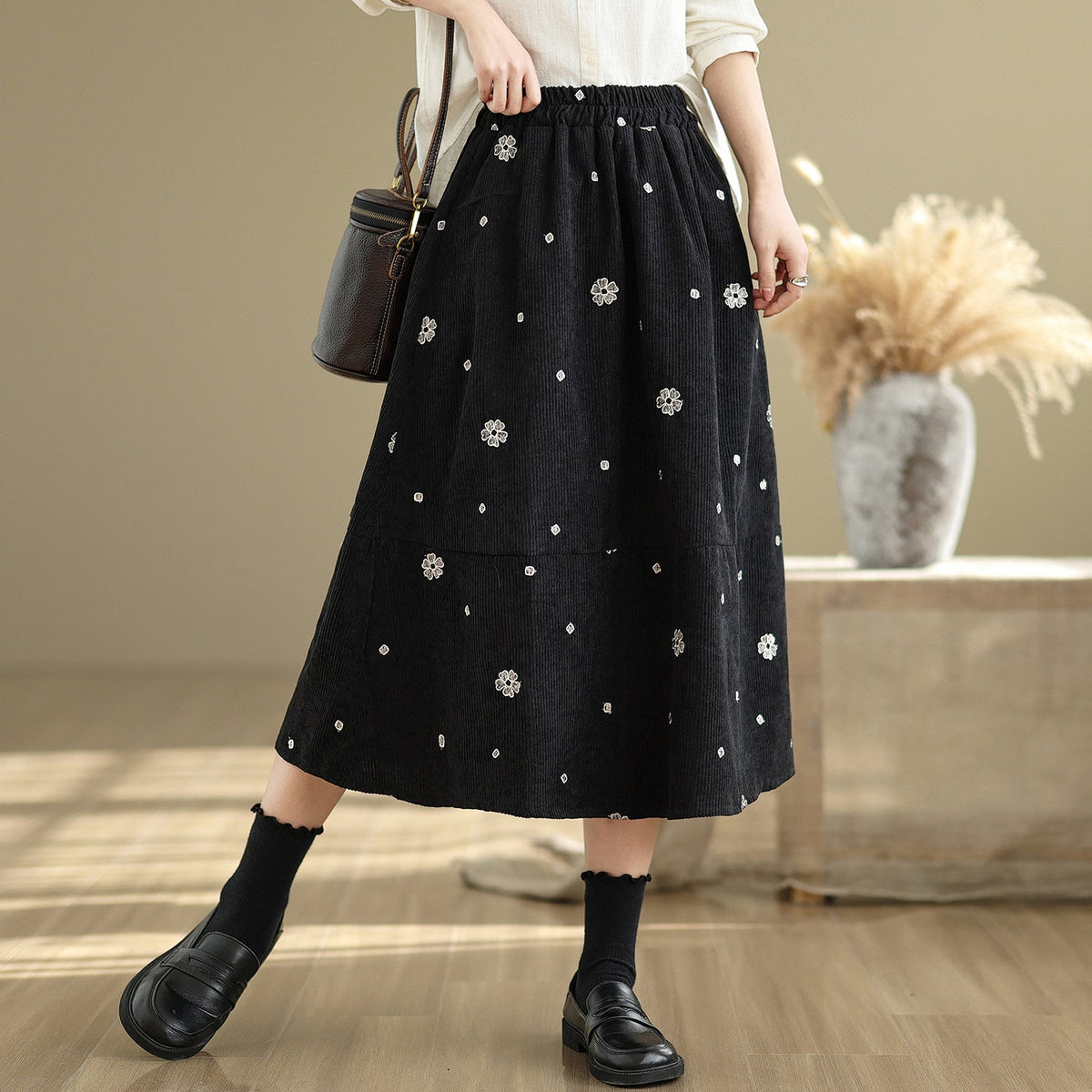 Women Autumn Retro Embroidered Corduroy Floral A-Line Skirt