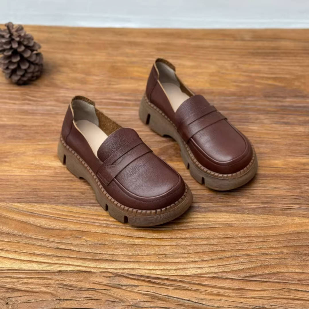 Retro Leather Round Toe Casual Thick Soft Sole Slip-On Loafers