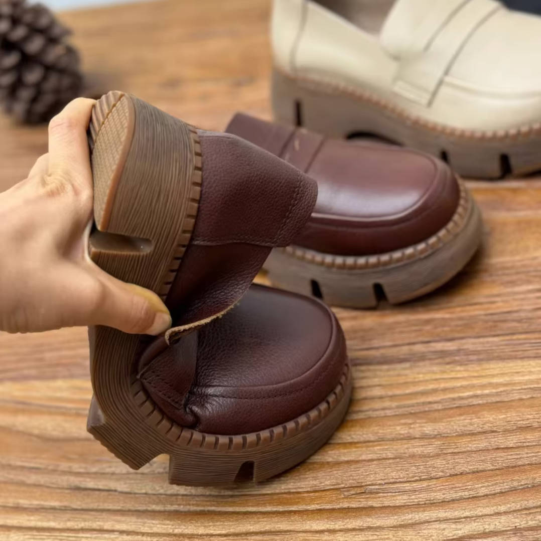 Retro Leather Round Toe Casual Thick Soft Sole Slip-On Loafers