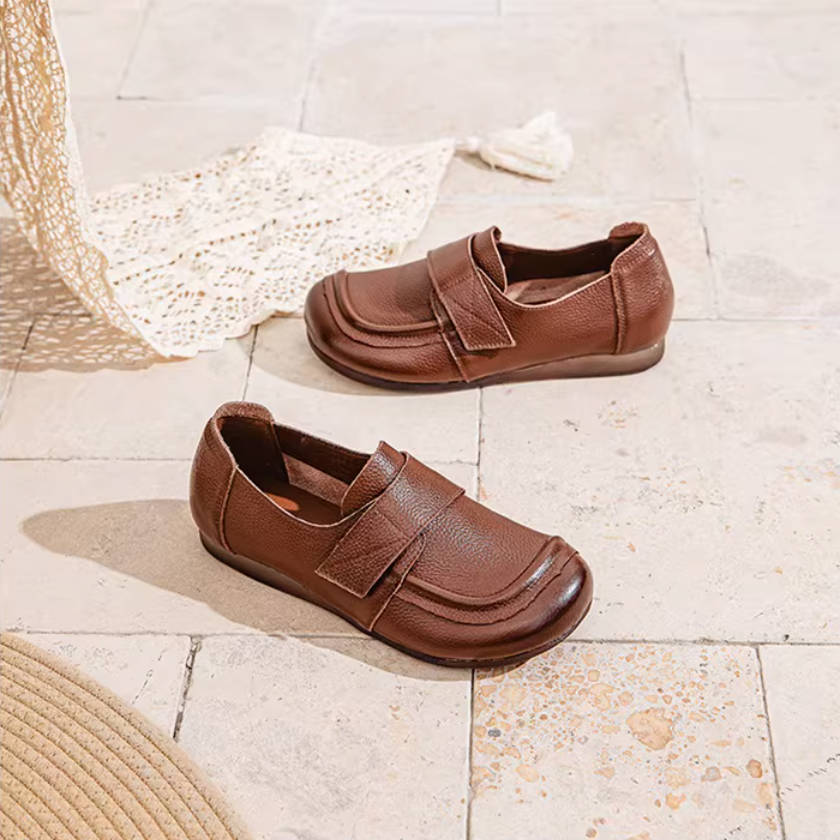 Spring Leather Round Toe Soft Flat Sole Velcro Working Everyday Shoes