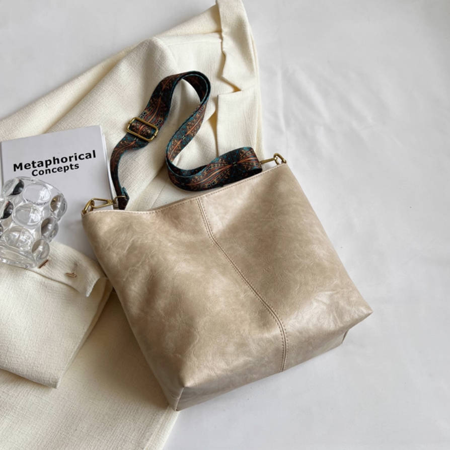 Square Leather Casual Daily High-Capacity Tote Bag