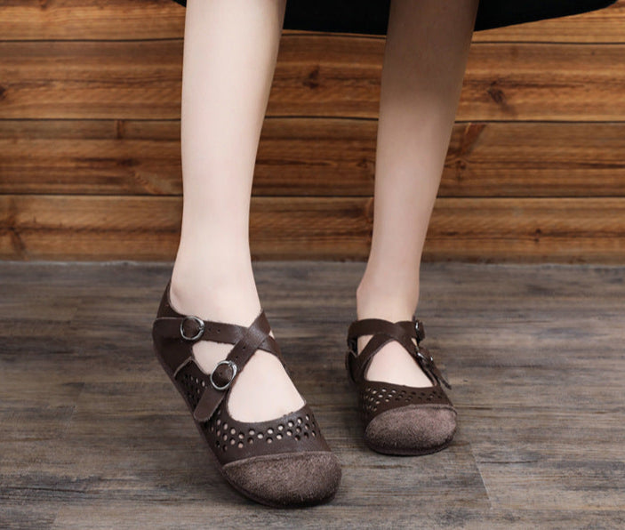 Women's Retro Hollow Handmade Genuine Leather Flat Sandals