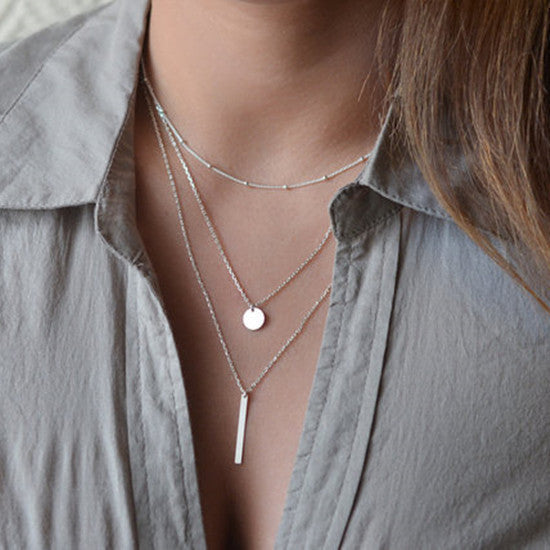 THREE LAYERS PAILLETTE STRIP PENDANT NECKLACE