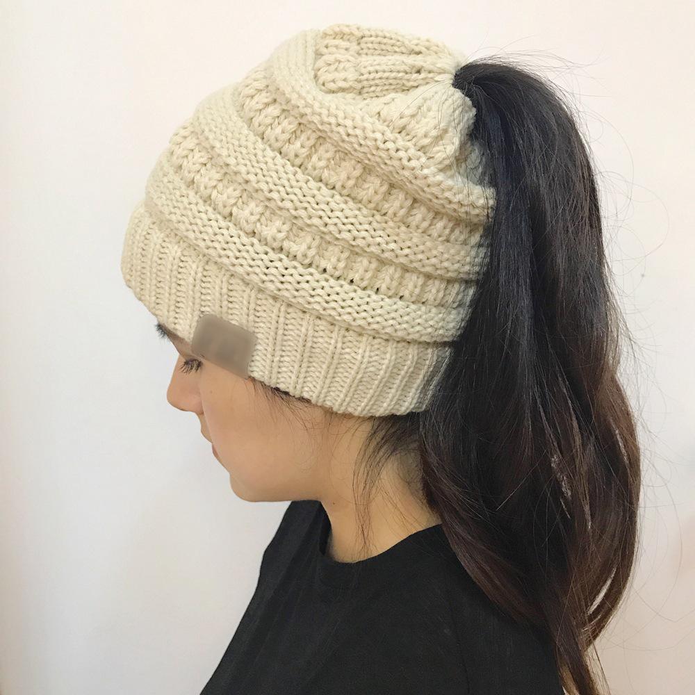 WOMEN'S WINTER OUTDOOR WARM WOOL HAT EMPTY TOP HORSETAIL KNITTED HAT