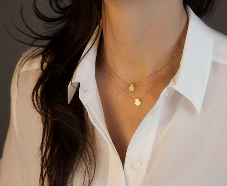TRENDY WOMEN'S SOLID COLOR SEQUINS EMBELLISHED DOUBLE-DECK NECKLACE
