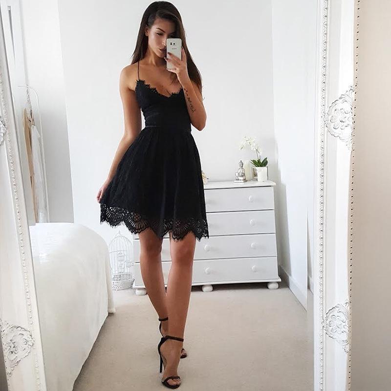 PURE COLOR SPAGHETTI STRAPS SLEEVELESS KNEE-LENGTH LACE DRESS