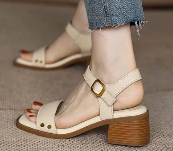 Retro Summer Open Toe Touch Fastener Chunky Heel Soft Leather Sandals