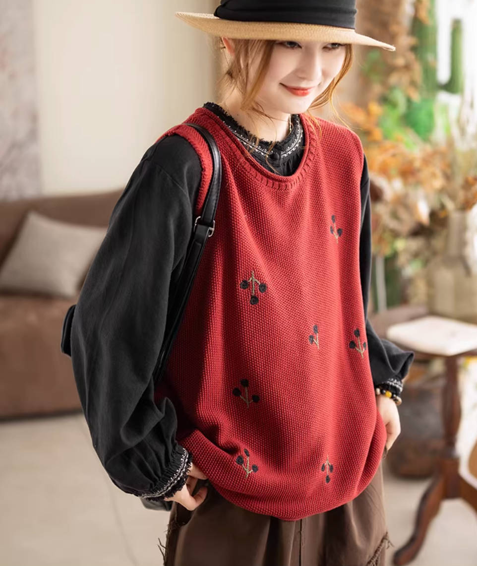 Spring Retro Cotton Knitted Round Neck Embroidered Sleeveless Tops