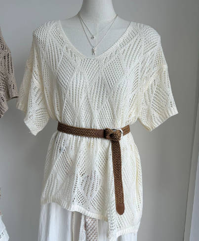 Women V-Neck Diamond Pattern Hollow Knit Short Sleeve Irregular Top