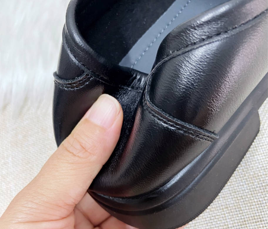 Retro Leather Wide Round Toe Shallow Slip-On Loafer Shoes