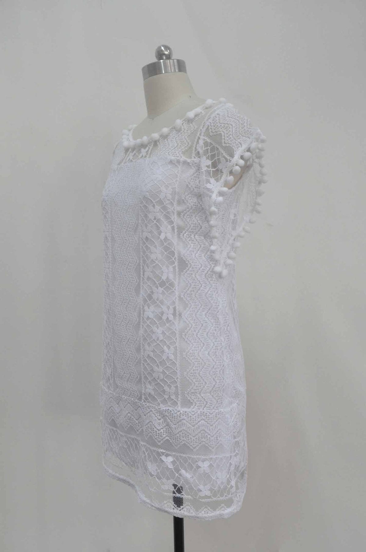 LACE RUFFLED ELEGANT LOVELY SLEEVELESS SHORT DRESS