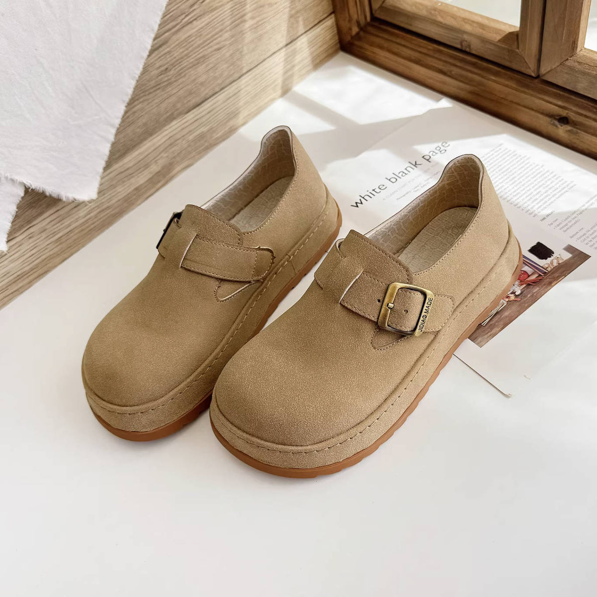 Vintage Leather Sueded Wide Toe Casual Slip-On Shoes