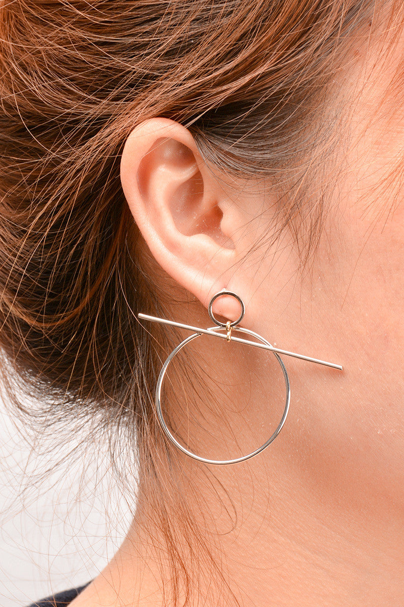 RETRO CIRCLE CROSS STUD EARRINGS