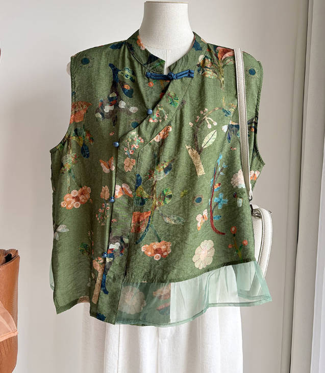 Vintage Floral Printed Frog Button Slanted Placket Mesh Hem Vest Top