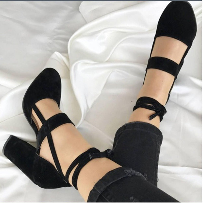 ROUND TOE ANKLE WRAP LACE UP CHUNKY HEELS