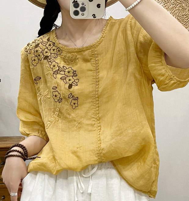 Spring Losse Embroidery V-Neck Princess Sleeve Lace Patchwork Top