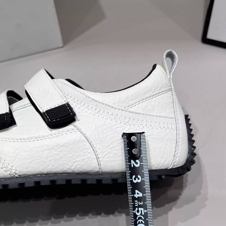 Retro Leather Round Toe Double Straped Patchwork Soft Sole Sneakers
