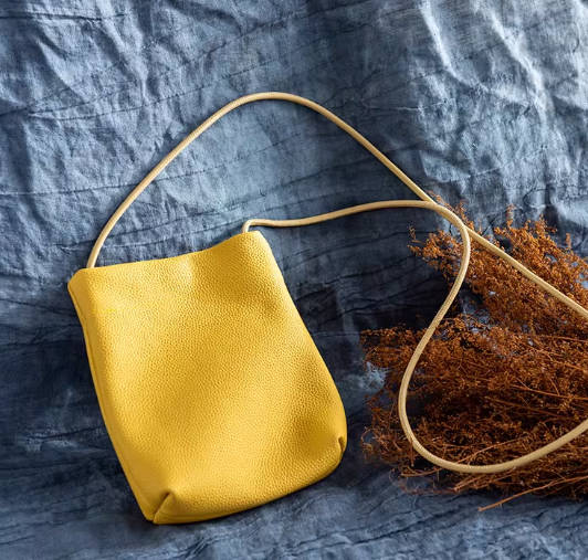 Retro Top Grain Leather Versatile Crossbody Magnetic Snap Small Bag