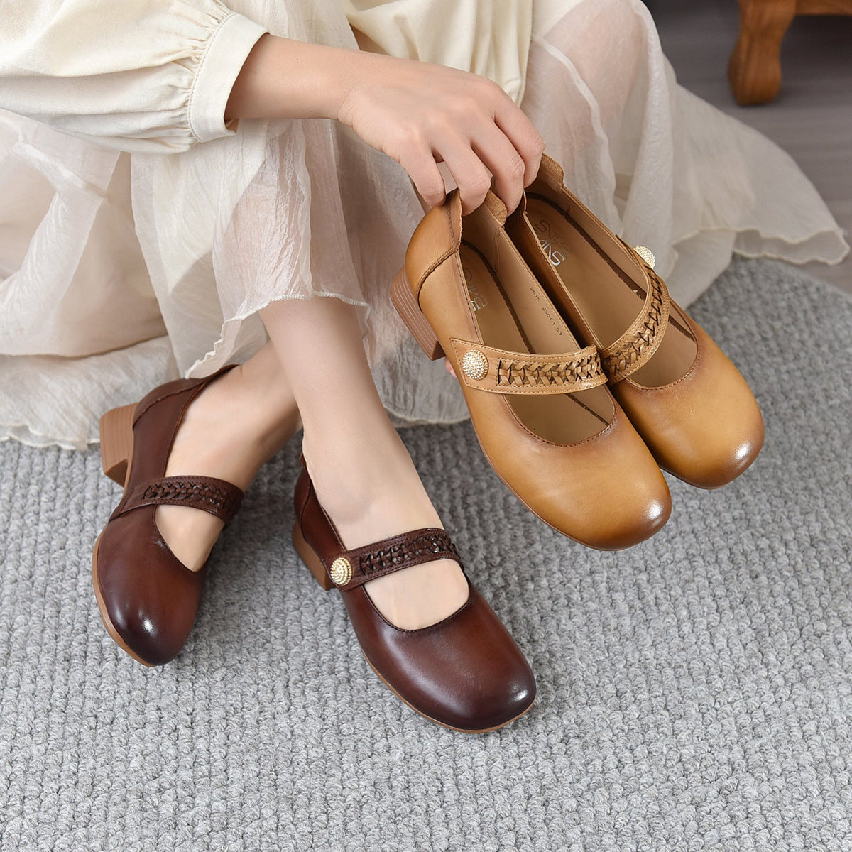 Spring Leather Elegant Round Toe One Straped Velcro Chunky Shoes
