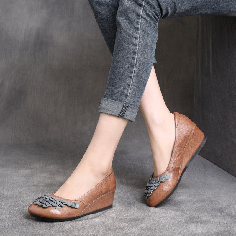 Spring Leather Leaves Round Toe Platform Slip-On Shoes
