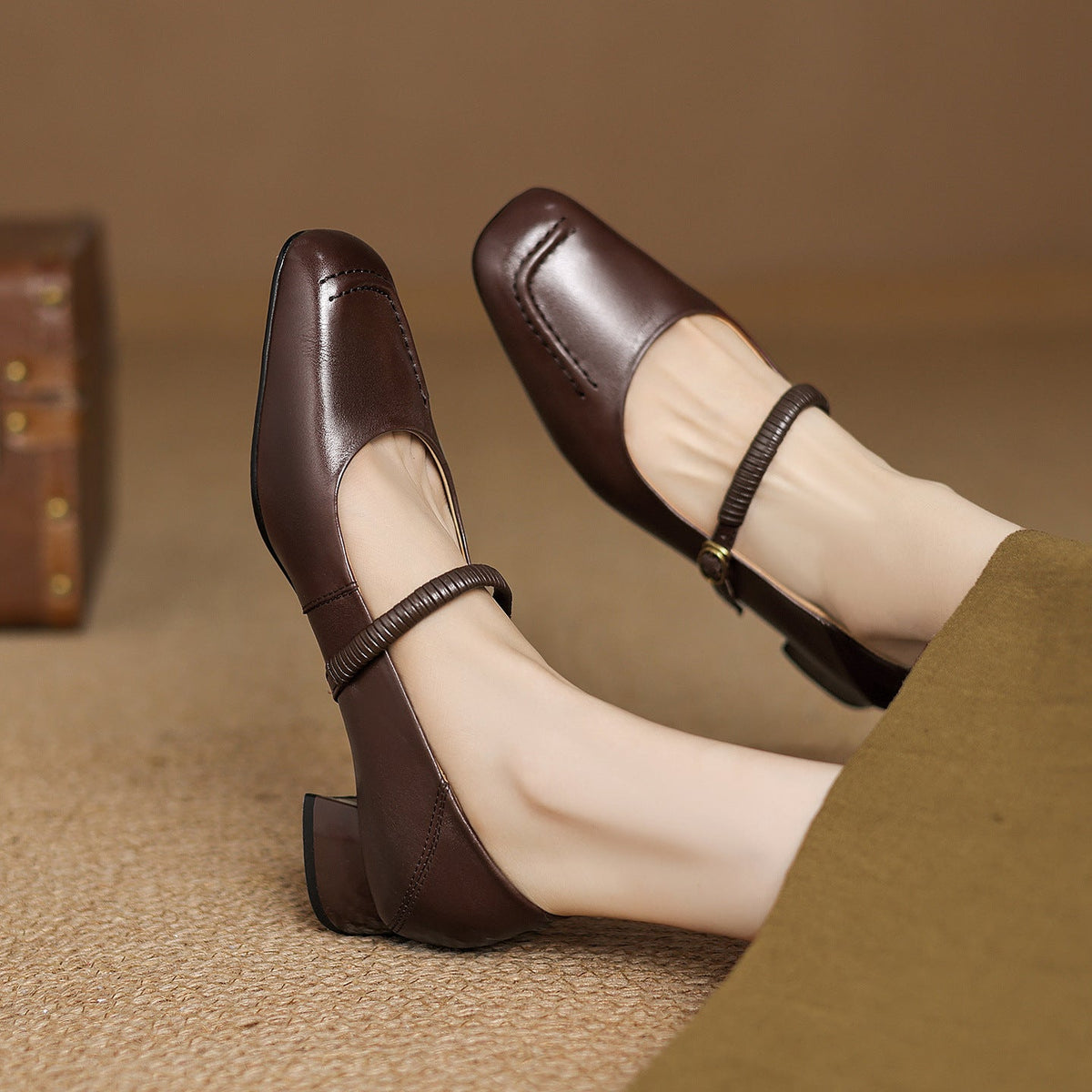 Vintage Leather Square Toe One Straped Chunky Shoes