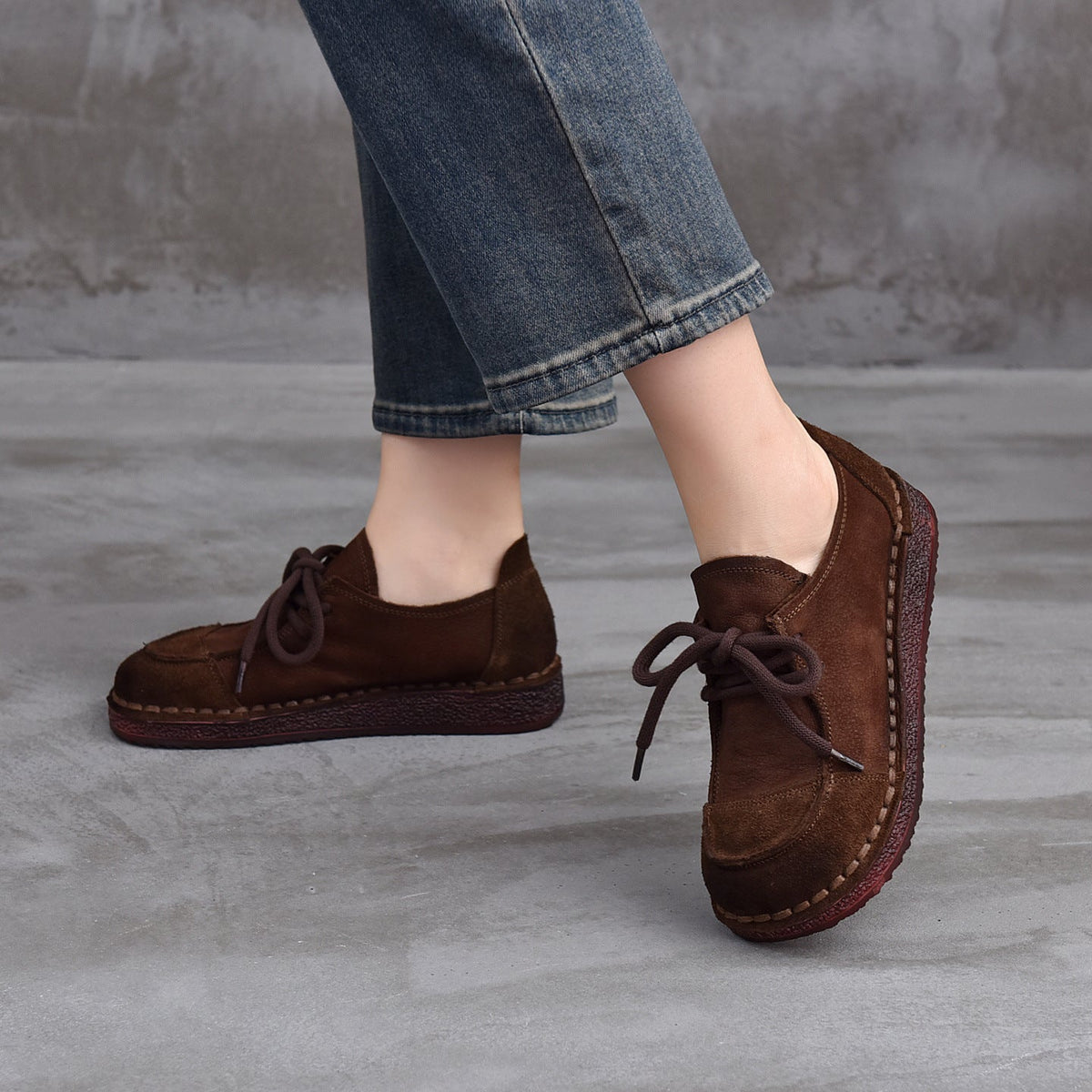 Sueded Leather Retro Round Toe Lace-Up Casual Flat Shoes