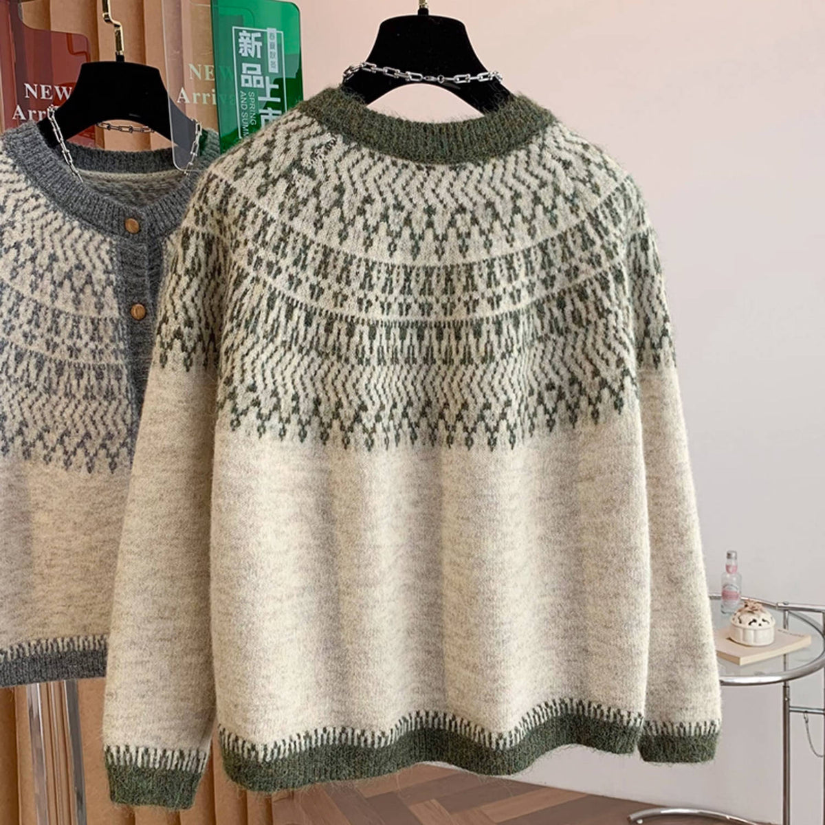 Retro Winter Round Neck Soft Thick Single-Breasted Printed Sweater