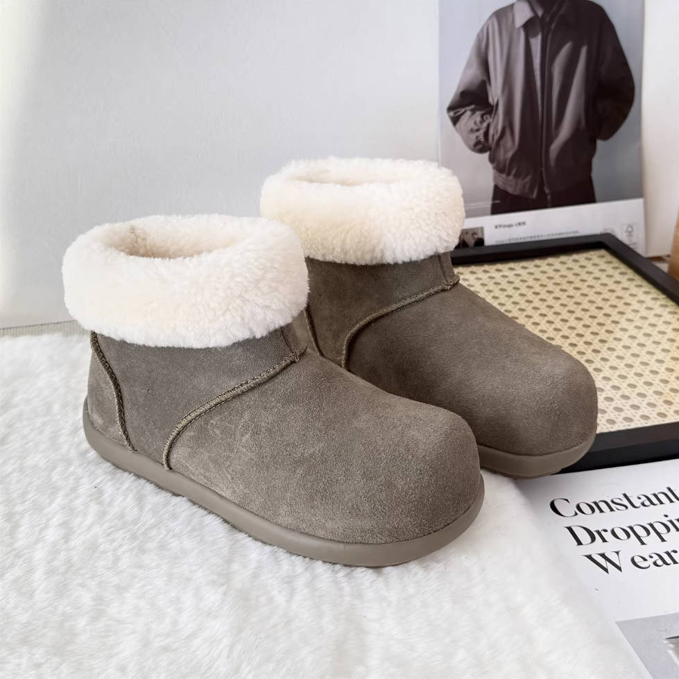 Winter Leather Sueded Round Toe Woolen Patchwork Soft Sole Boots