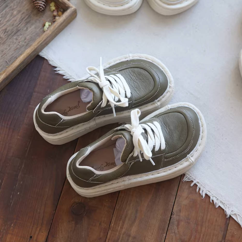 Wide Toe Retro Leather Thick Soft Sole Platform Lace-Up Shoes