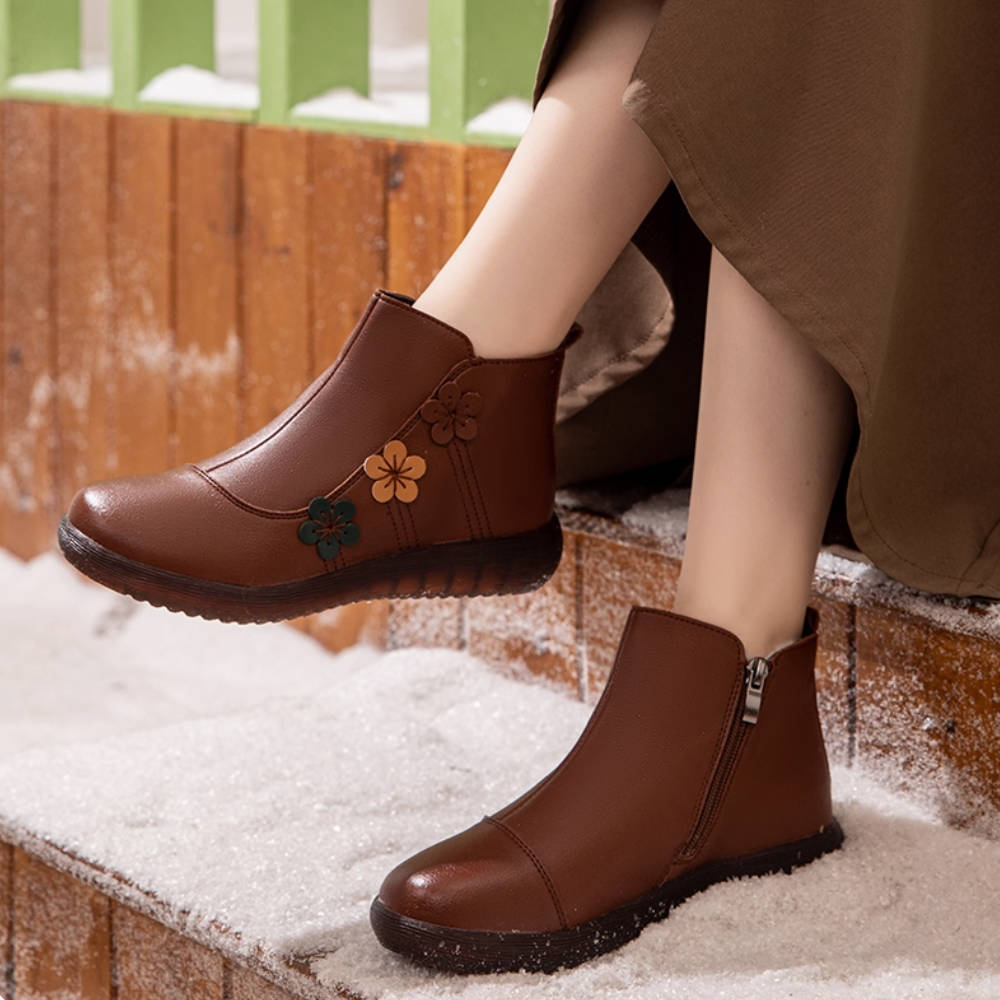 Retro Winter Leather Floral Warm Soft Sole Plush Ankle Boots