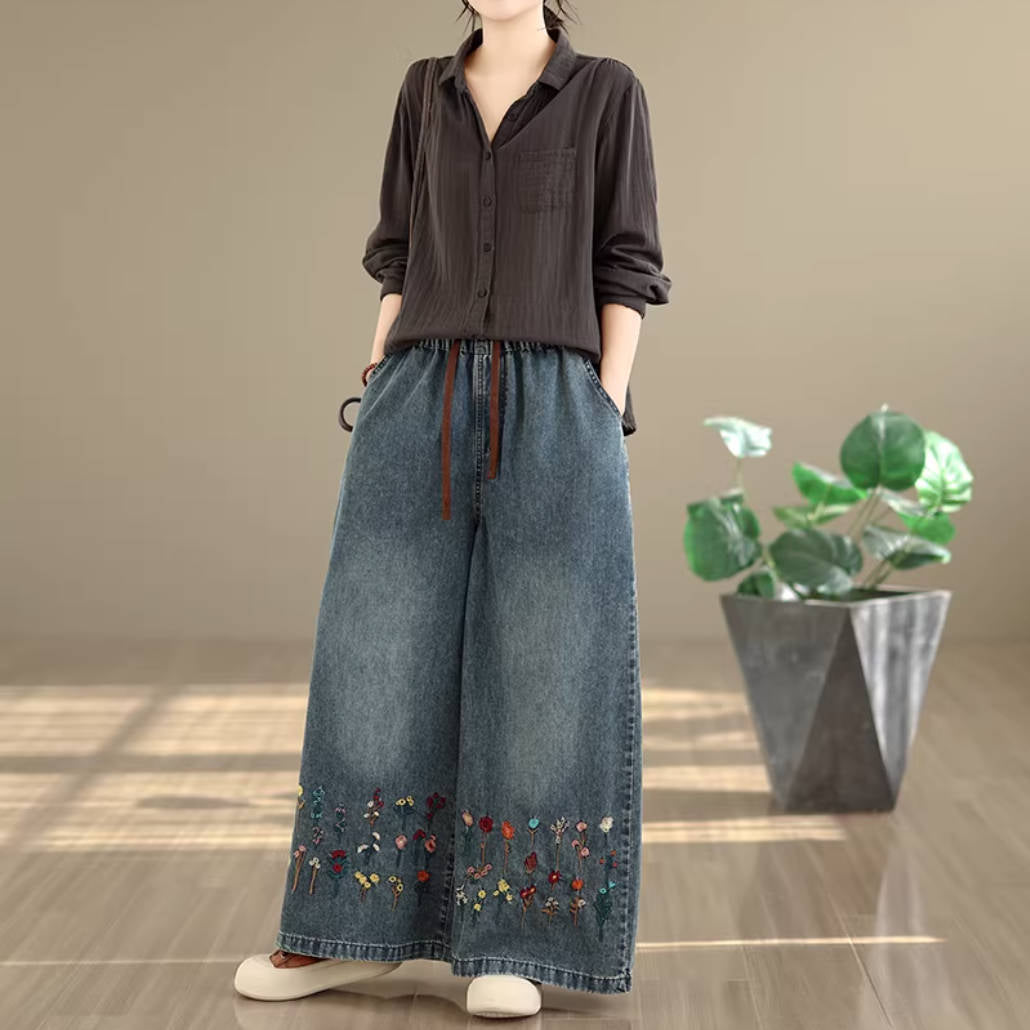 Vintage Denim Loose Embroidered Elastic Waist Lace-Up Jeans