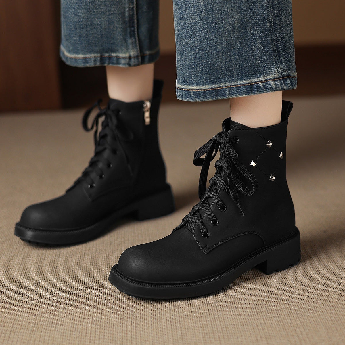 Vintage Fashionable Leather Studs Lace-Up Chunky Boots