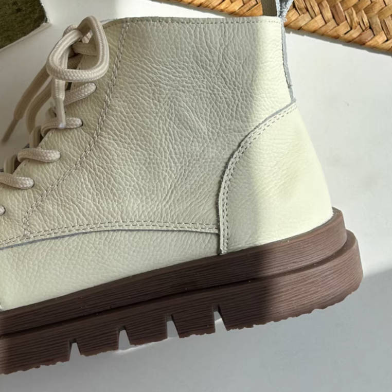 Retro Leather Stylish Round Toe Thick Soft Sole Lace-Up Ankle Boots