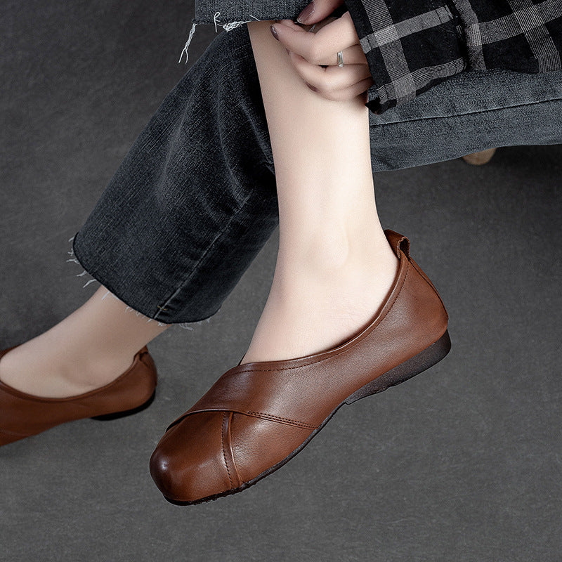 Vintage Cross-Strap Low-Cut Distressed Flat Leather Slip-Ons