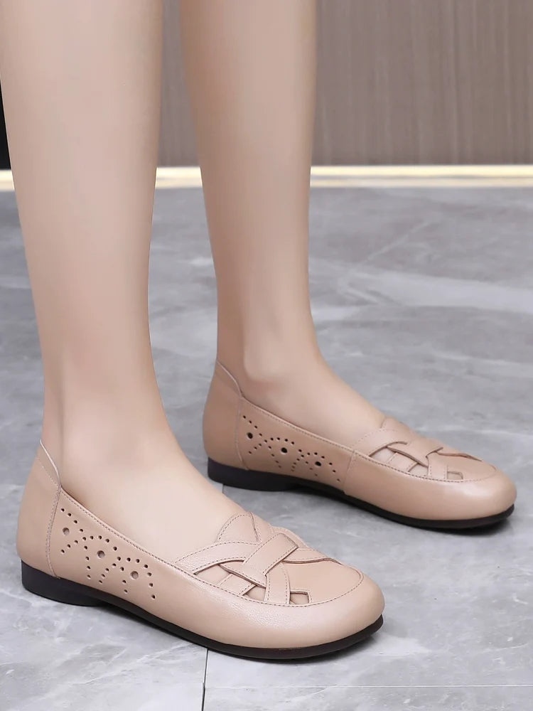 Retro Genuine Leather Cut Out Plus Size Closed Toe Flats