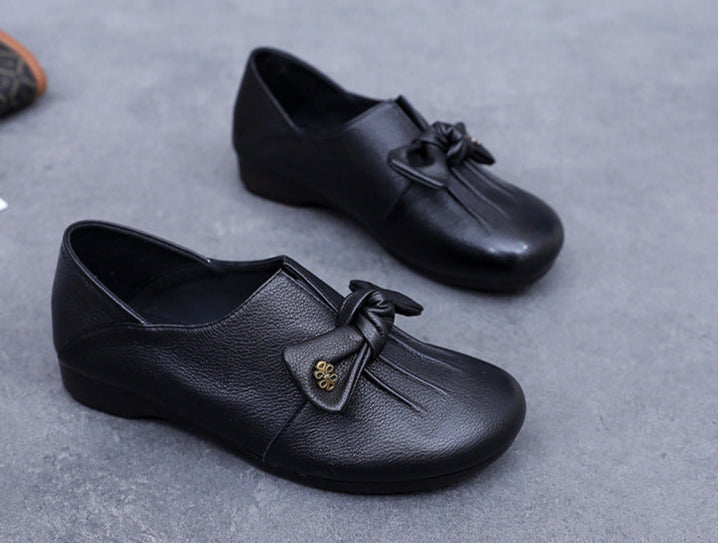 Spring Bowknot Soft-Soled Slip-On Shoes in Black and Brown