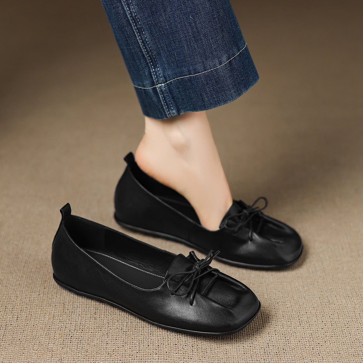 Retro Sheepskin Leather Round Toe Shallow Flat Shoes