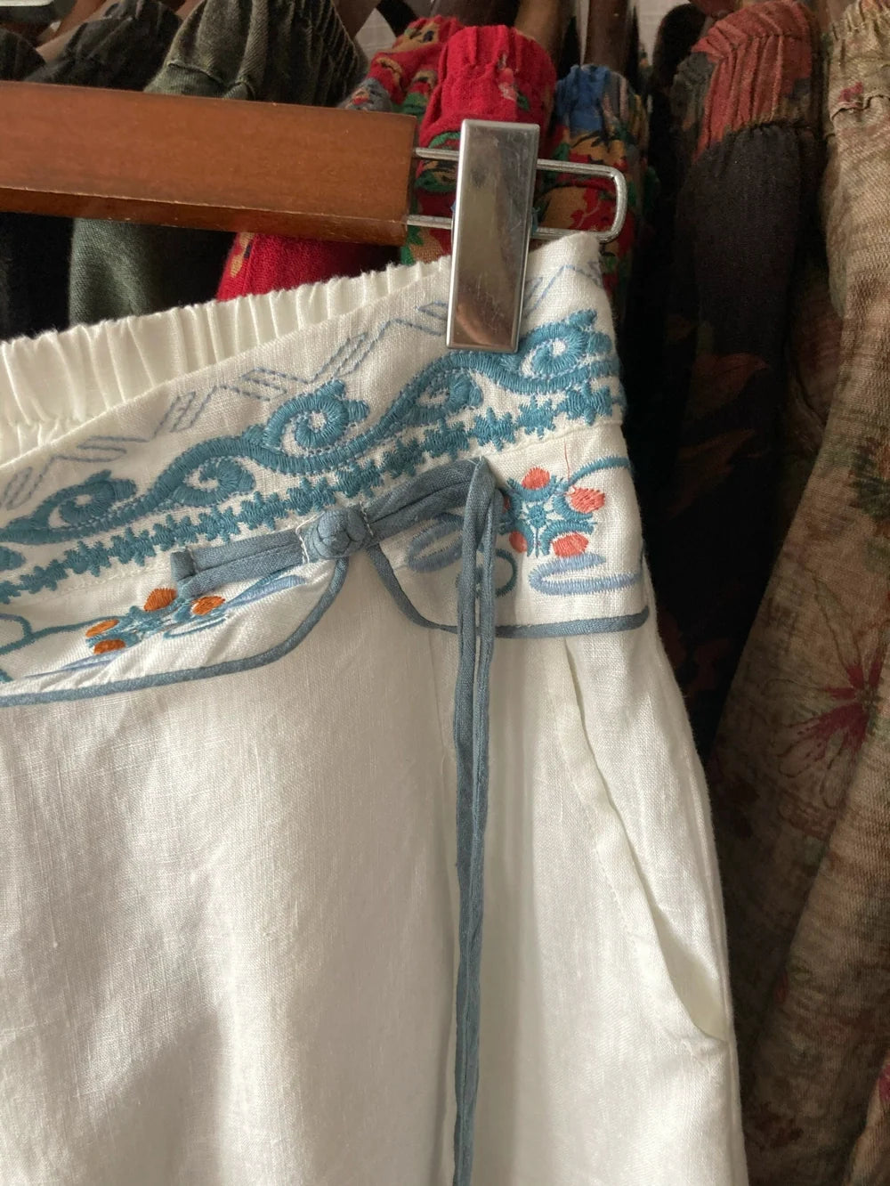 Summer Retro White Linen Embroidered Loose Tassel Pants