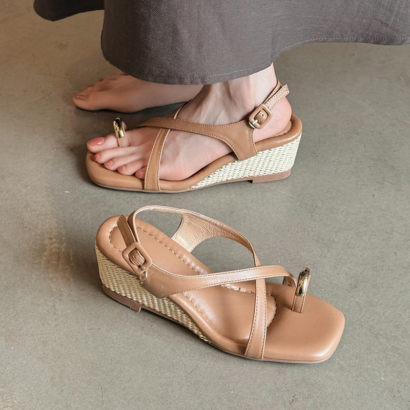 Elegant Leather Straw Platform Crossover Strap Toe-loop Sandals