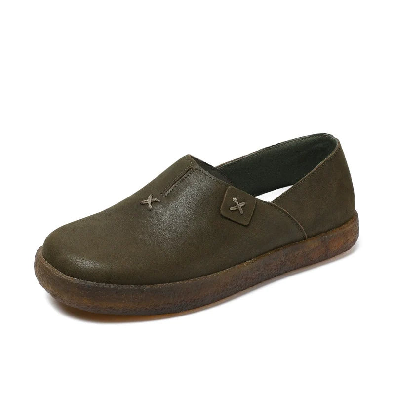 Babakud Women Spring Retro Leather Slip-On Soft Sole Casual Shoes