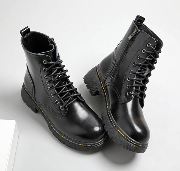 Ladies Vintage Fashion Lace-Up Thick Soled Martin Boots