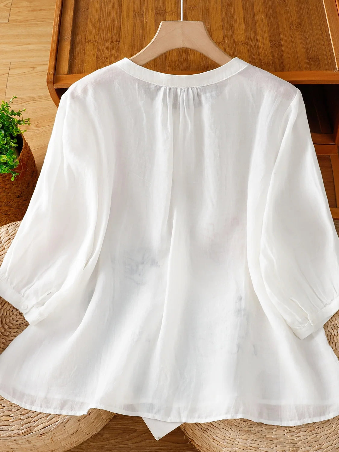 Retro Ramie Round Neck Casual Loose Thin Embroidered Shirt