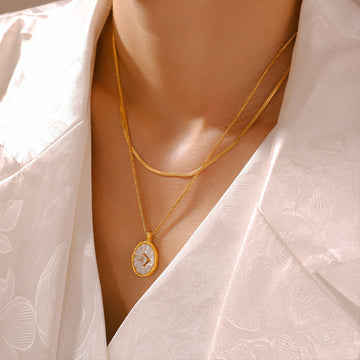 Vintage Oval Pendant Necklace Mother Of Pearl Zircon 18K Gold