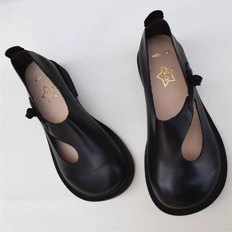 Spring Retro Leather Wide Round Toe Breathable Flats Shoes
