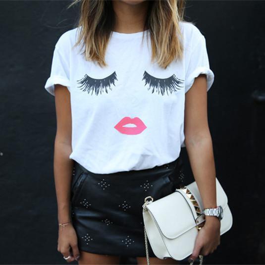 CREATIVE WOMEN PLUS SIZE LOOSE GRAPHIC LIP PRINT PULLOVER T-SHIRT