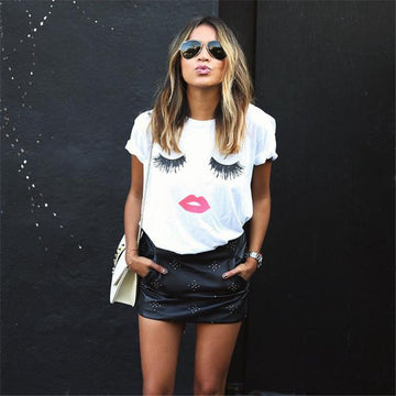 CREATIVE WOMEN PLUS SIZE LOOSE GRAPHIC LIP PRINT PULLOVER T-SHIRT