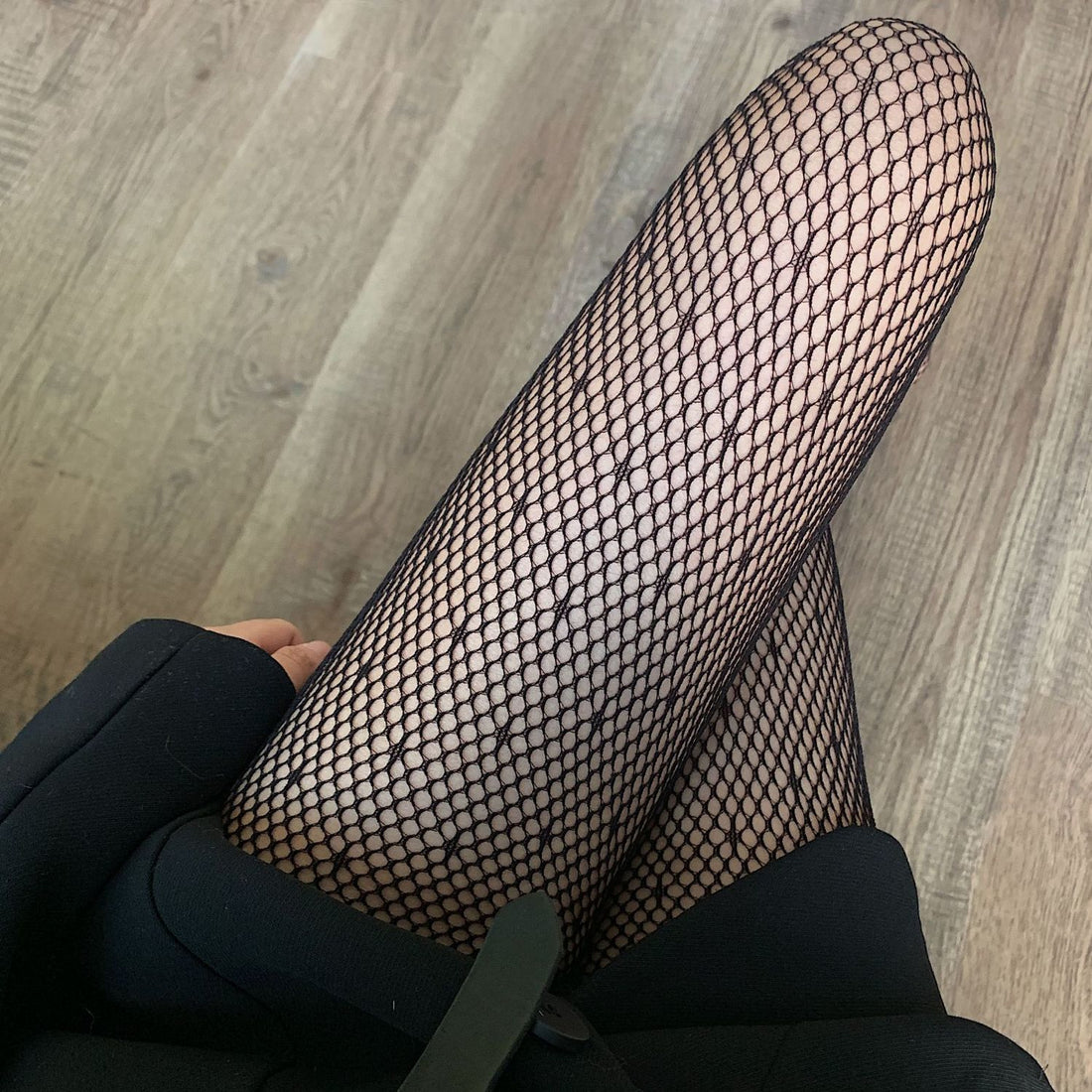 POLKA DOT FISHNET STOCKINGS