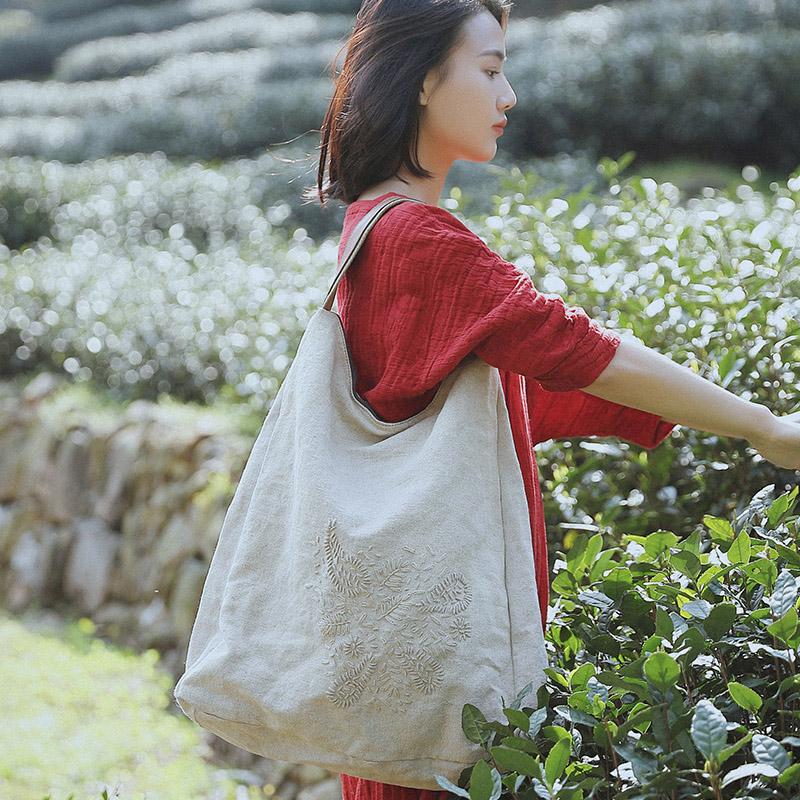 Handmade Mbroidery Large-capacity Canvas Shoulder Bag