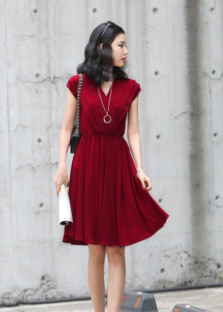 V-NECK CAP SLEEVE PLEATED SHORT DRESS