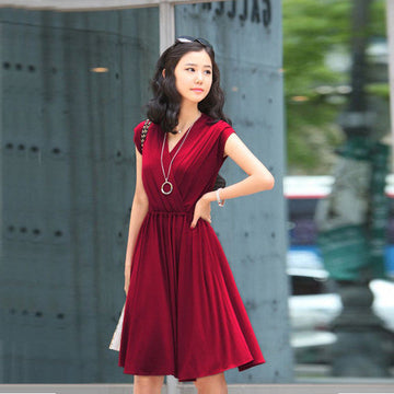 V-NECK CAP SLEEVE PLEATED SHORT DRESS